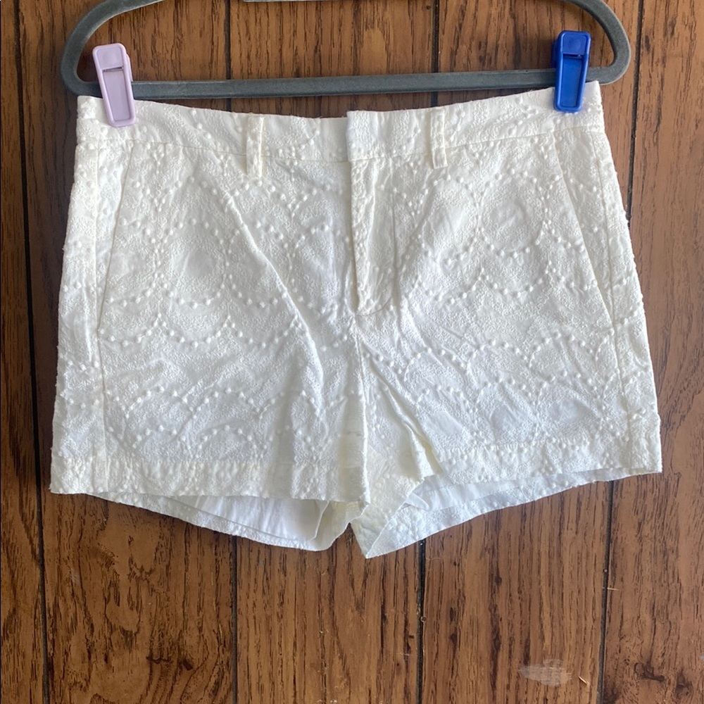 Madewell White High Waist Shorts with Floral Elegance